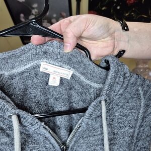 GAP Heather Gray Zip-Up Hoodie Sweater 2123